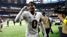 Arizona, sin problemas, supera 20-13 a los Saints en su primer partido de la temporada