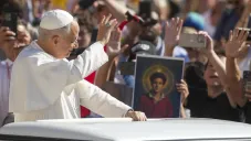 Carlo Acutis es canonizado como el primer santo millennial y “influencer de Dios”