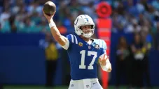 Daniel Jones, con una actuación perfecta, comanda aplastante triunfo de los Colts ante Miami