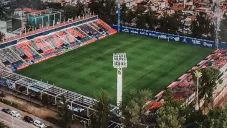 Encuentro entre Tepatitlán y Leones Negros fue suspendido unos cuantos minutos