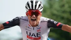 Isaac Del Toro como ganador del Gran Premio Industria &amp; Artigianato