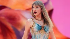 Swift llegó de una manera bastante peculiar al Estadio Arrowhead