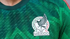 Salen a la luz 'picantes' fotos de seleccionados nacionales con mujeres