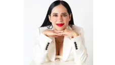 La empresaria, dicen, apareció en un reporte de seguridad de la Sedena.