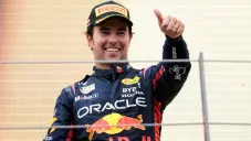 Checo volverá a conducir un Ferrari después de 13 años