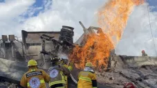 Las autoridades están dando a conocer las señas particulares de los afectados.