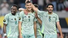 Quiñones humilla a Santiago Giménez y Raúl Jimenez en las medias del EA FC 26