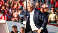 El Benfica goleó en el regreso de Mou a Portugal