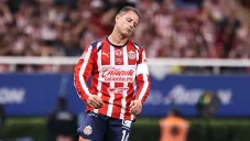 ¡Descartados! Chicharito Hernández y Roberto Alvarado no estarán ante Puebla