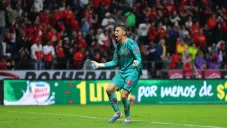 González presume penal atajado a Sergio Ramos