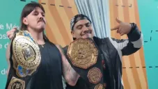 El luchador y el rapero conversaron durante el evento Alianzas