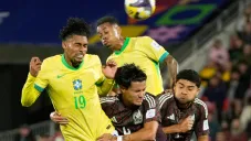 México rescata el empate ante Brasil