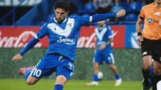 Diego Valdés anota su primer gol con la camiseta de Vélez Sarsfield