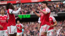 Arsenal toma liderato de Premier League tras victoria sobre West Ham