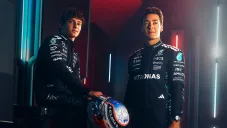 Mercedes confirma a Russell y Antonelli como sus pilotos para 2026