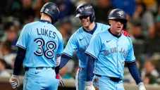 Blue Jays vencieron a los Marineros 8-2 para empatar la serie en el Juego 4