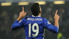 Diego Costa saca su lado más &quot;fiero&quot; con leyenda de Chelsea Femenino