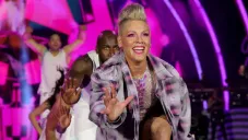 La cantante desató euforia entre sus fans mexicanos.