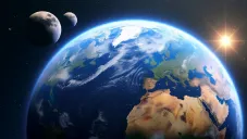 Esta semiluna no representa un peligro para el planeta.