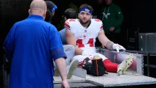 Cam Skattebo, corredor de New York Giants, sufre terrible lesión en duelo ante Philadelphia Eagles