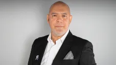 Henry Blanco en presentación