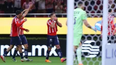 Santiago Mele y la polémica en anotación de Chicharito