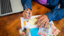 Aguinaldo 2025: así puedes calcular cuánto te toca y cuándo deben pagártelo en México