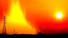 Tormenta Solar 2025: Advierten riesgos como apagones, fallas en internet y en telecomunicaciones