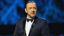 Kevin Spacey revela que está “literalmente sin hogar” tras años de escándalos y juicios