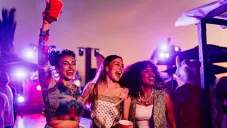 ¡Por fin! Aprueban dictamen para ingresar agua y comida a conciertos y estadios