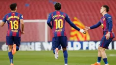 Barcelona vence al Alavés y mete presión al Real Madrid en LaLiga