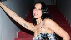 “Bésame Mucho” y más: el momento que marcó el debut de Dua Lipa en CDMX