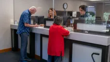 Bancos de México anuncian cambios de horarios en sus sucursales: ¿abrirán los sábados?