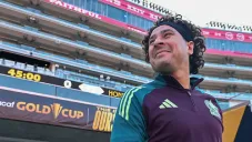La insólita reacción de Memo Ochoa a usuario