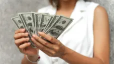 El peso sigue estando fuerte frente al dólar esta semana.