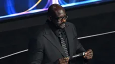 Shaq Attack: Shaquille O’Neal destruyó un panel de ESPN