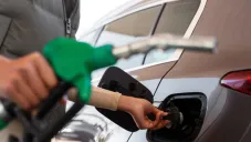 La actualización del IEPS hizo que el costo de los combustibles subiera.