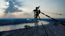 CFE reduce 40% el tiempo de restablecimiento eléctrico tras lluvias y huracanes en 2025