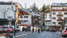 Cerca de 40 muertos y 115 heridos en incendio en un bar alpino en Suiza durante fiesta de Año Nuevo
