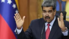 Políticos y empresarios en México reaccionan a la caída del narcopolítico Nicolás Maduro