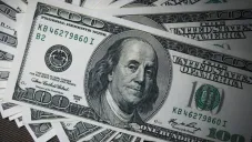 El peso sigue estando fuerte frente al dólar esta semana.