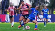 Cruz Azul empata ante Chivas en el estreno de su nueva casa