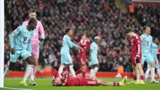 ¿Adiós Slot? Liverpool empata contra Burnley, penúltimo lugar de la Premier League