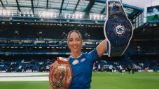 La excampeona de Estados Unidos vio la victoria de los Blues en vivo