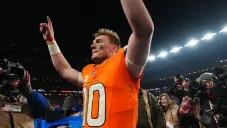 Bo Nix queda fuera por el resto de la temporada