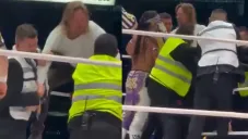 La seguridad tuvo que entrar para controlar la situación