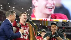 Fernando Mendoza y los demás Heisman en ganar un título de NCAA en la misma temporada