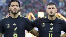 Santiago Giménez sobre Raúl Jiménez: "hacemos buena dupla"