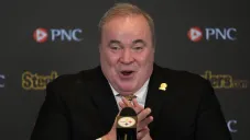 Mike McCarthy al ser presentado como HC de los Steelers: "Son todo para mí, Pittsburgh es mi mundo"