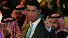 Cristiano Ronaldo en presentación con el Al-Nassr